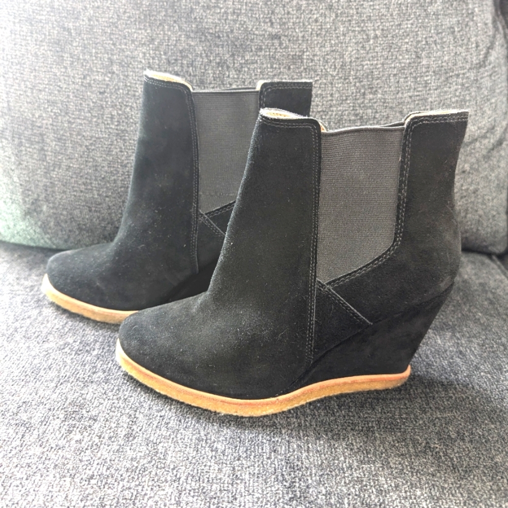 Wedge booties!
